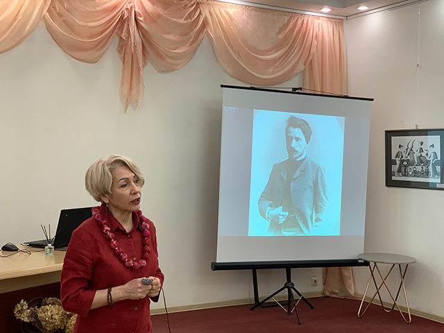 В художественной школе отметили 160-летие со дня рождения В.А. Серова