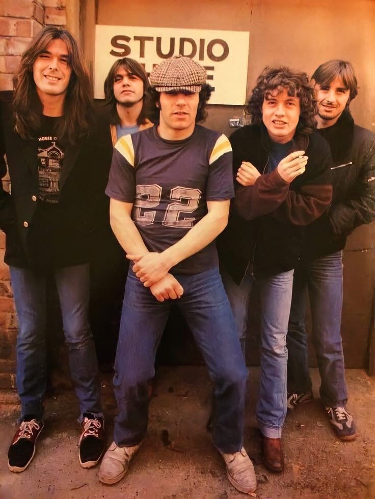 AC/DC
