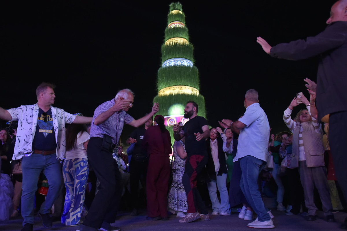 Празднование Навруза было организовано во всех четырех районах столицы.