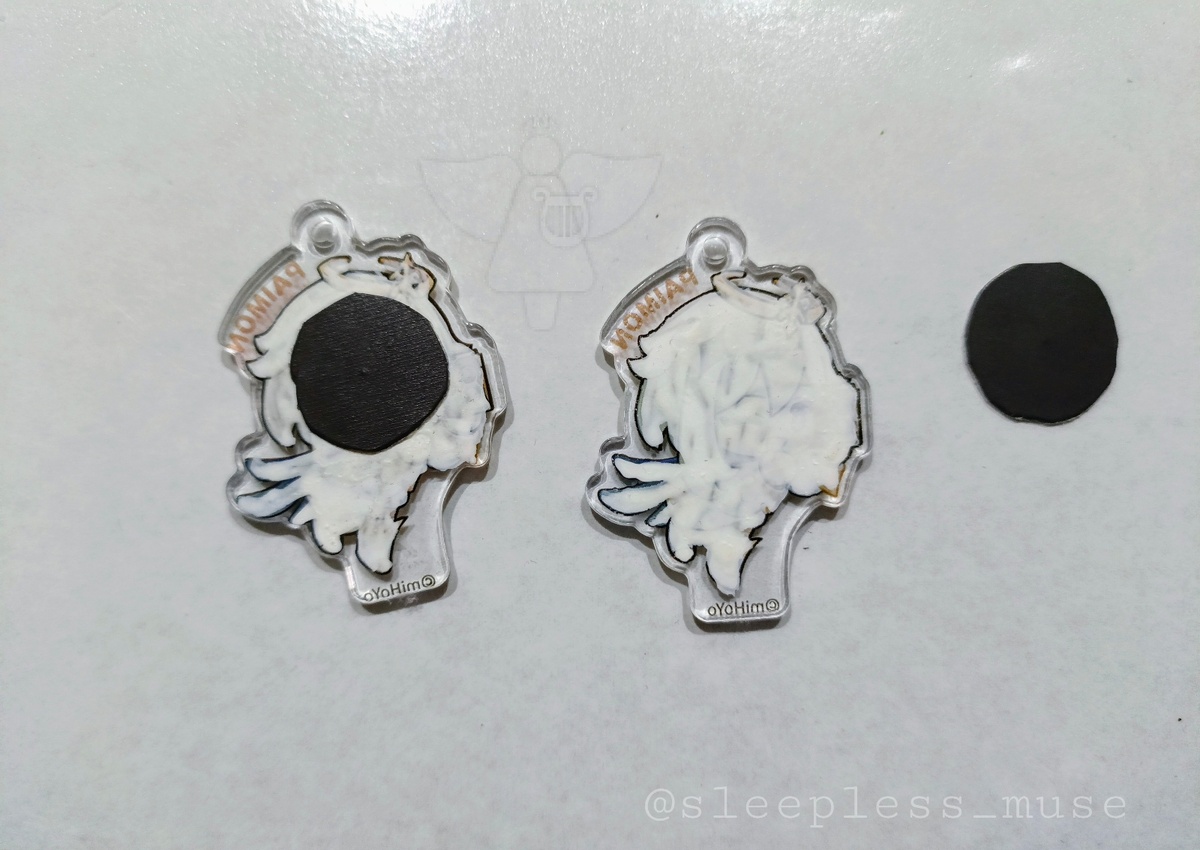 Что-то вырезала, что-то наклеила