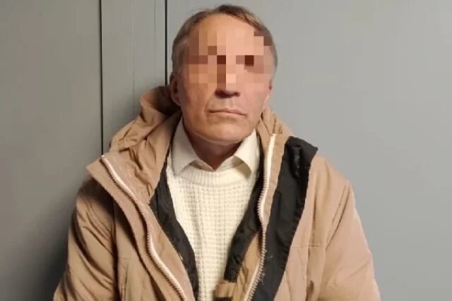    Почему посетителя Эрмитажа задержали за селфи?