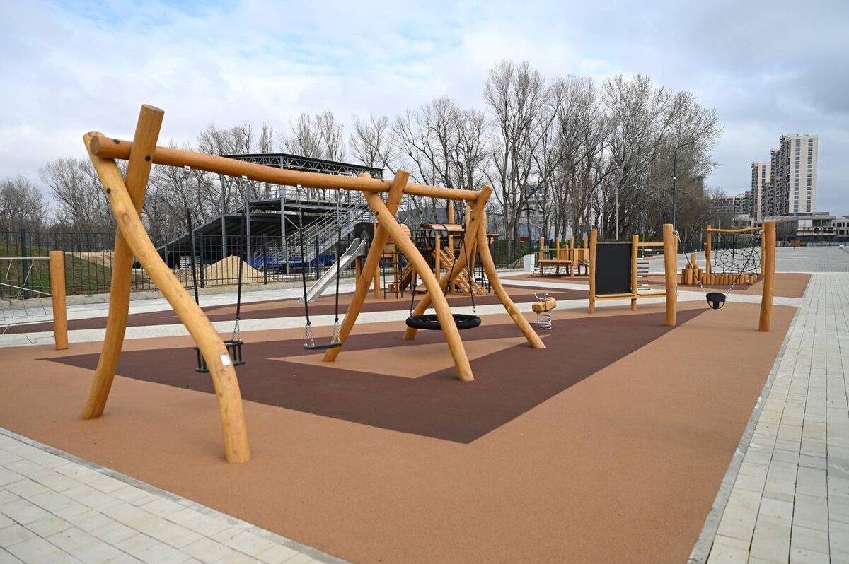 Листайте вправо, чтобы увидеть больше изображений