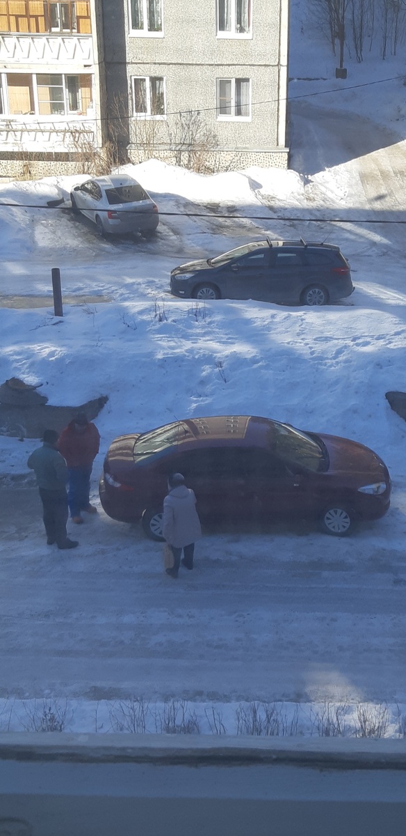 Гости явились.