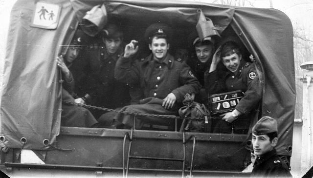 Дембеля ГСВГ! Фото Юрия Смирнова...