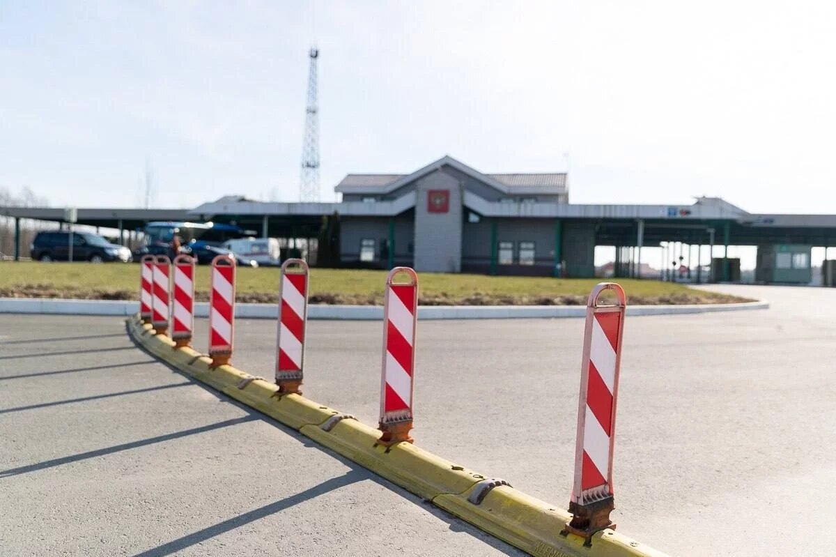    Ведерников прокомментировал закрытие погранпереходов со стороны Прибалтики