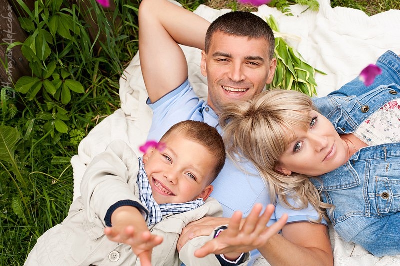 фото из интернета. Юля со вторым мужем.