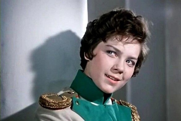    Лариса Голубкина.Кадр из фильма «Гусарская баллада»