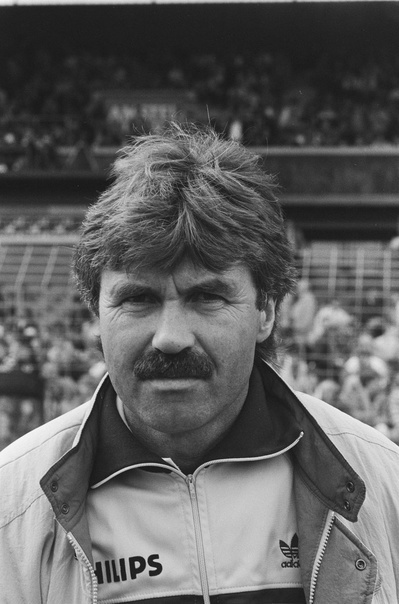 Гус Хиддинк. Источник: ВКонтакте