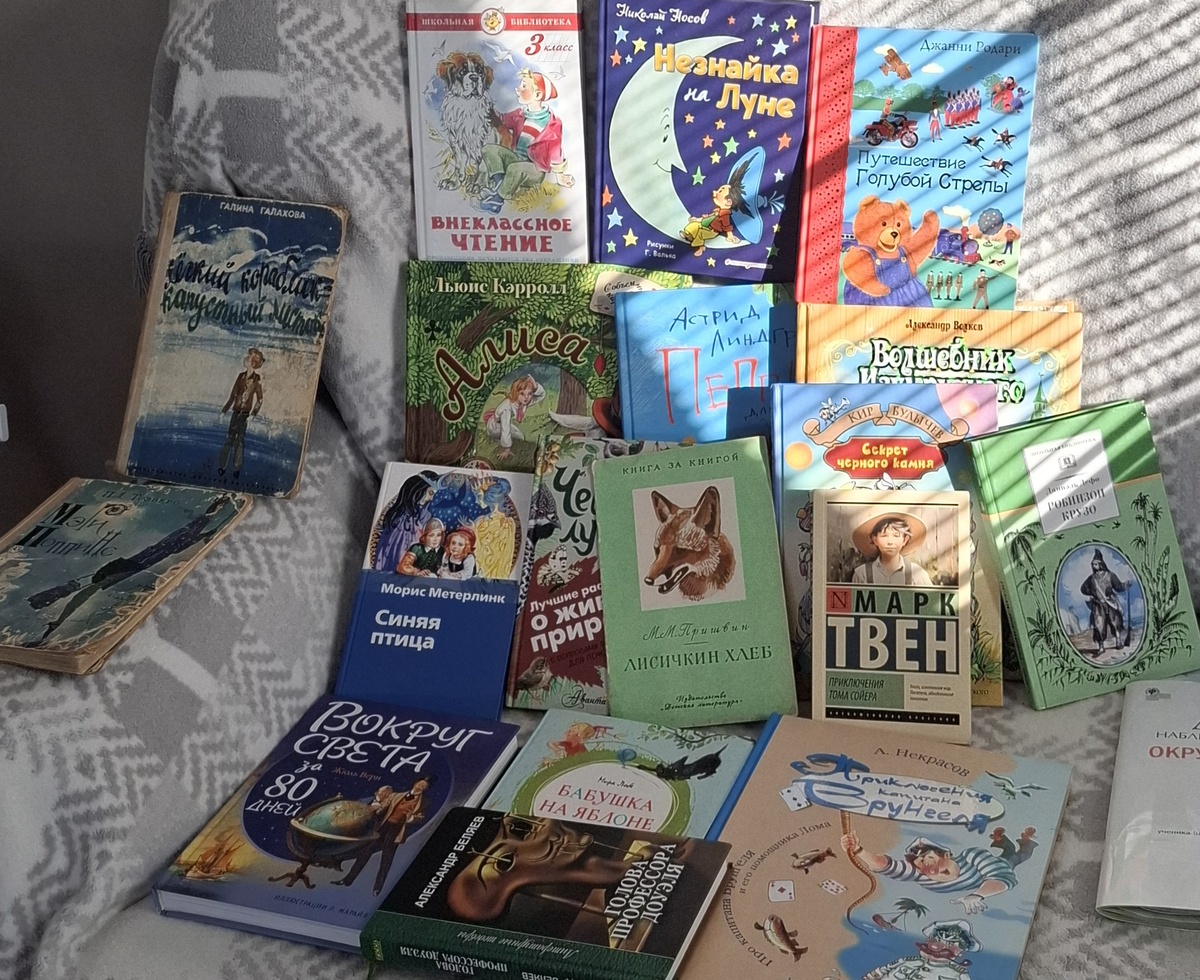 Хоть и безумно всё это интересно. Когда в твоих руках будущее этих детишек, а ты отвечаешь за какую-то часть их осознанности.