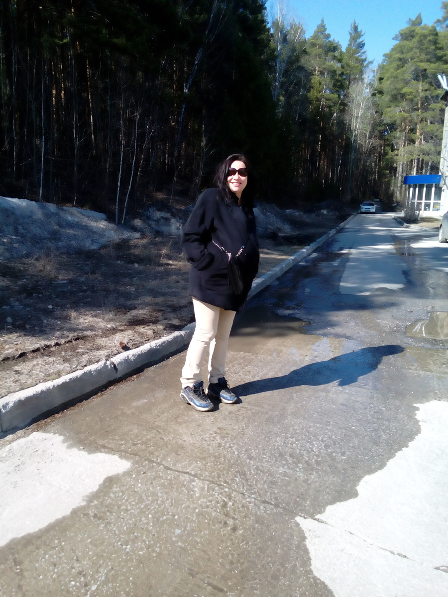 А я стою и рожаю! Пару кругов возле родильного дома и пора на стол!