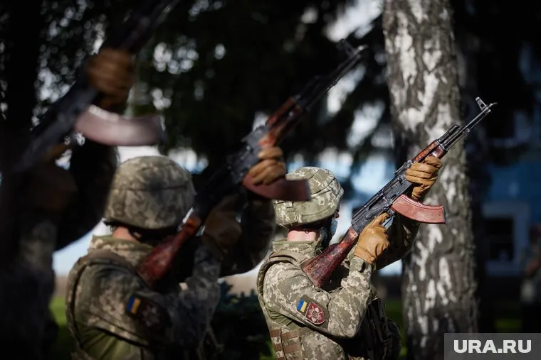 ВСУ перебрасывают части из Курской области на покровское направление
Фото: Официальный сайт президента Украины