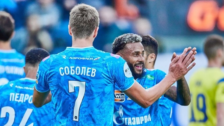    Александр Соболев и Вендел в матче «Зенит» — БАТЭ (5:0) 22 марта. ФК «Зенит»