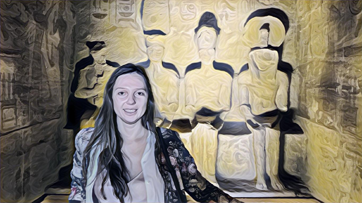 Здесь немного больше лиц...