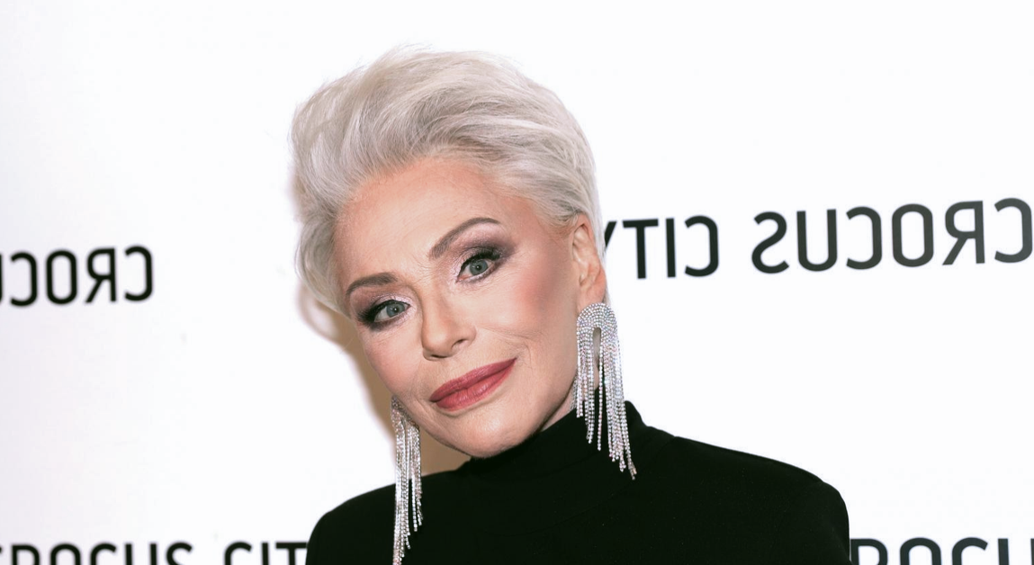 Из открытых источников в интернете. Ирина Понаровская.