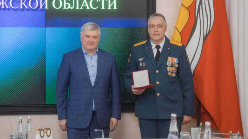    Правительство Воронежской области.