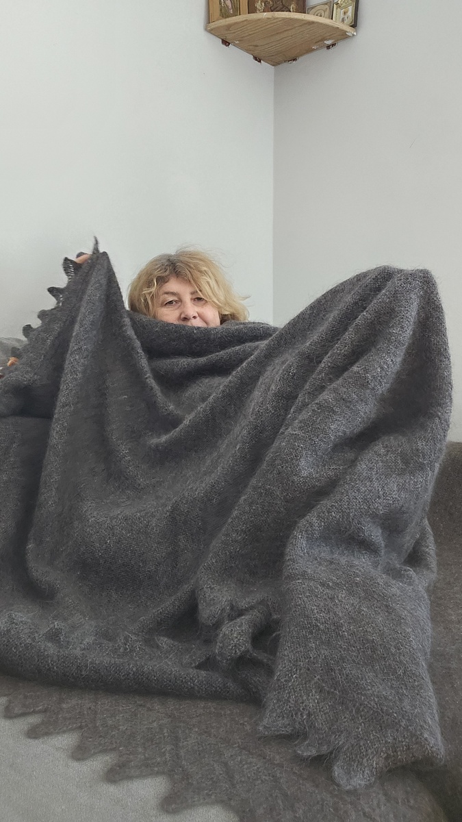 Это плед большой и мягкий