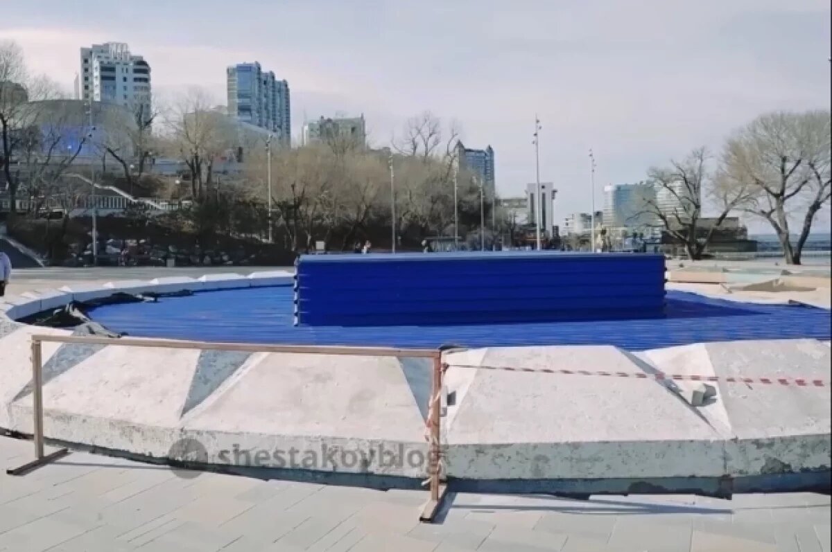    На Спортивной набережной восстановят исторический облик фонтана