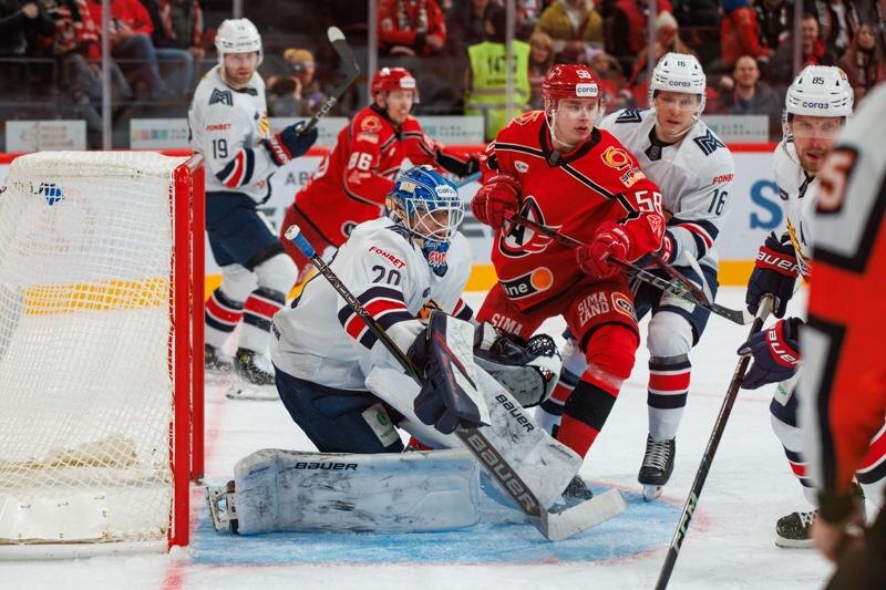    Фото пресс-служба ХК «Автомобилист» / Екатеринбургский клуб вышел на лед с огромной мотивацией