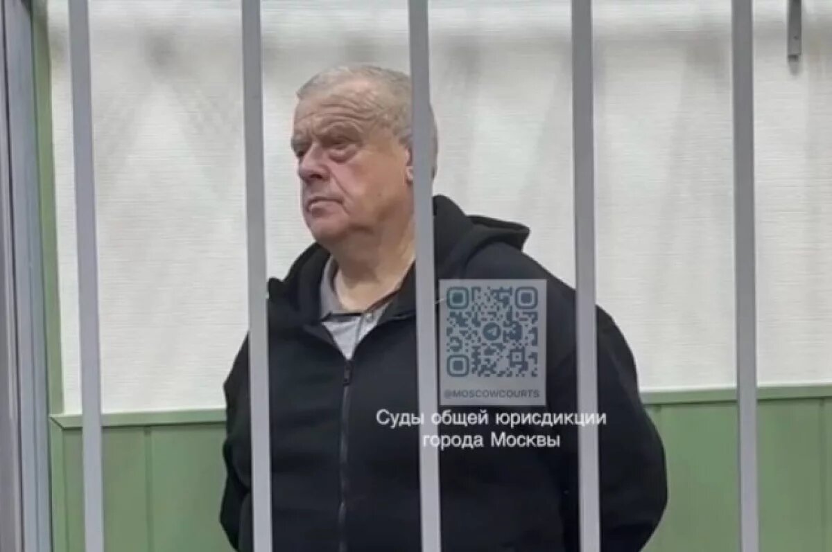    Экс-замгубернатора Брянской области обвинили во взятке на 21,5 млн рублей