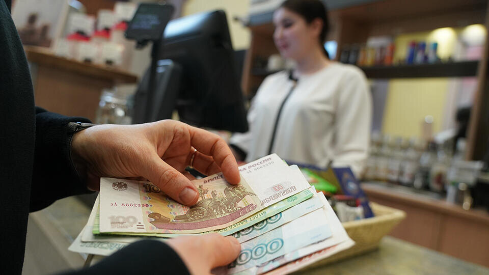     Названы факторы, которые могут замедлить рост цен в РФ ИЗВЕСТИЯ/Павел Волков