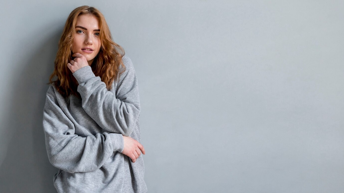 Freepic. Полюбить себя: с чего начать? Начать любить себя можно с малого: с осознания и принятия своих достоинств и недостатков, прощения себя за ошибки и начала заботы о своем физическом и эмоциональном благополучии.