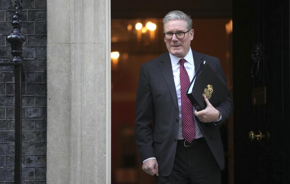 © AP Photo/ Kin Cheung