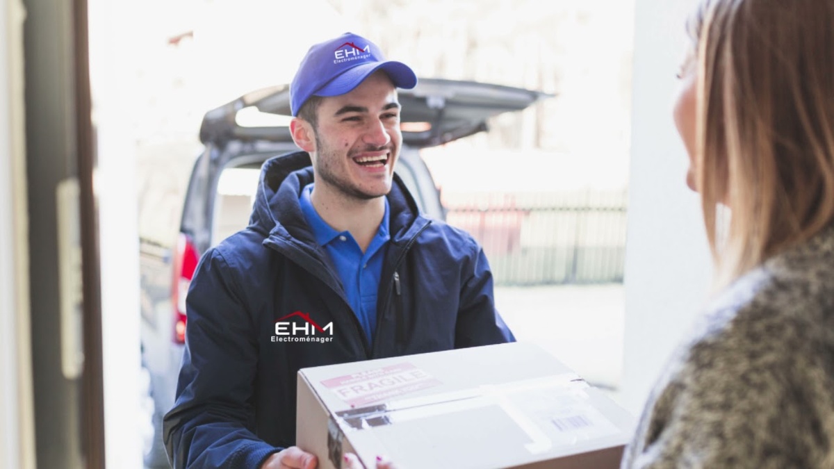    Курьерские будни: что это значит на самом деле?