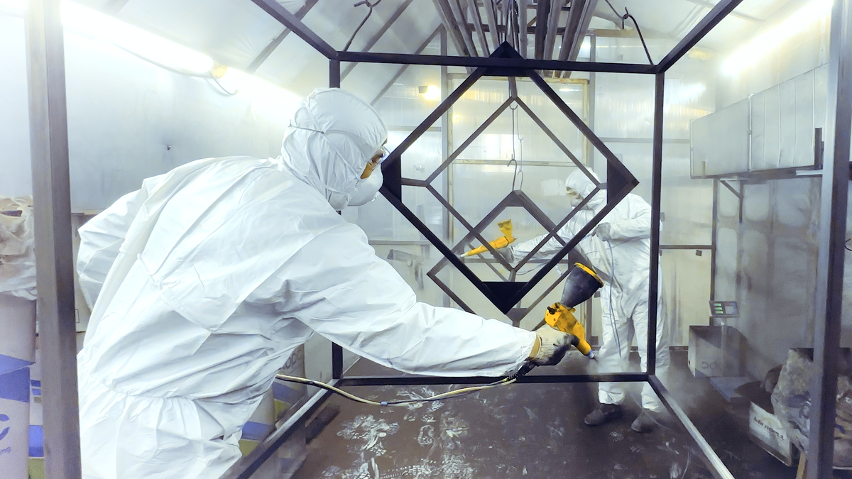 Кадры с производства "РОСПОЛИМЕРКОЛОР"