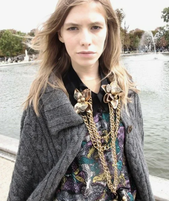 Лена Перминова в юности. / Фото: spletnik.ru