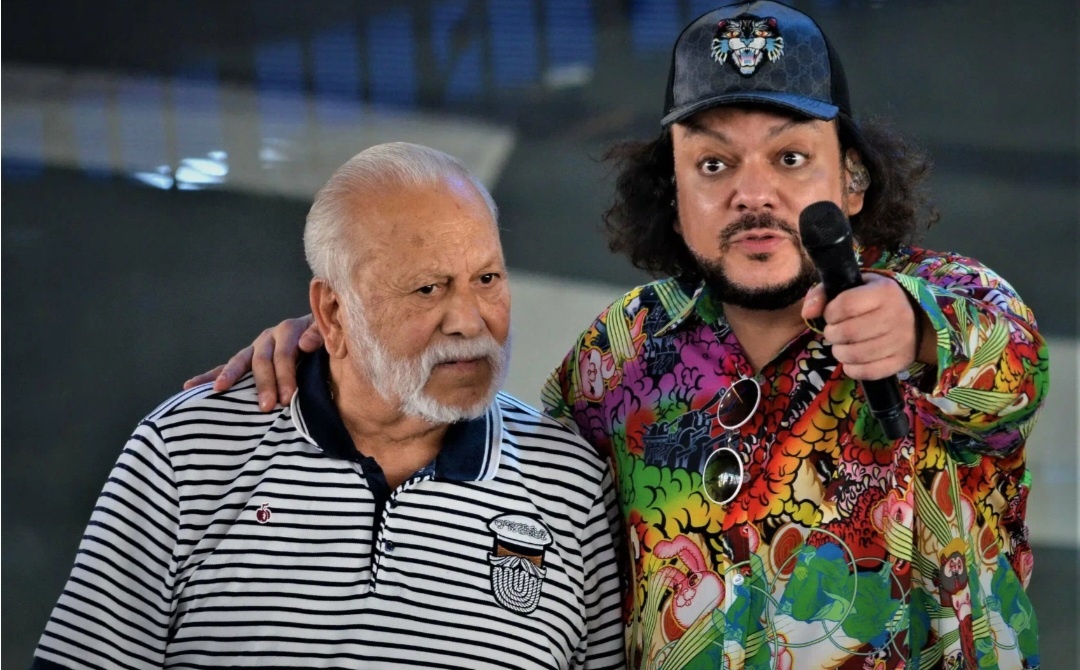 Бедрос Киркоров умел представляете и плясать и танцевать отменно на всех праздниках своего знаменитого певца и сына Филиппа Киркорова