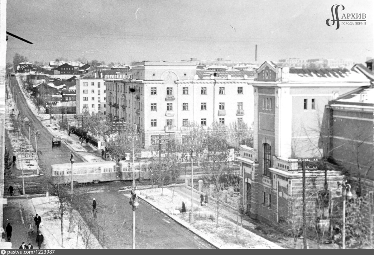 Перекрёсток ул.Ленина и ул. Плеханова