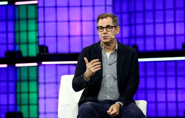 Майкл Интратор — основатель и генеральный директор CoreWeave, компании по разработке искусственного интеллекта, которая подала документы для выхода на биржу.Источник...