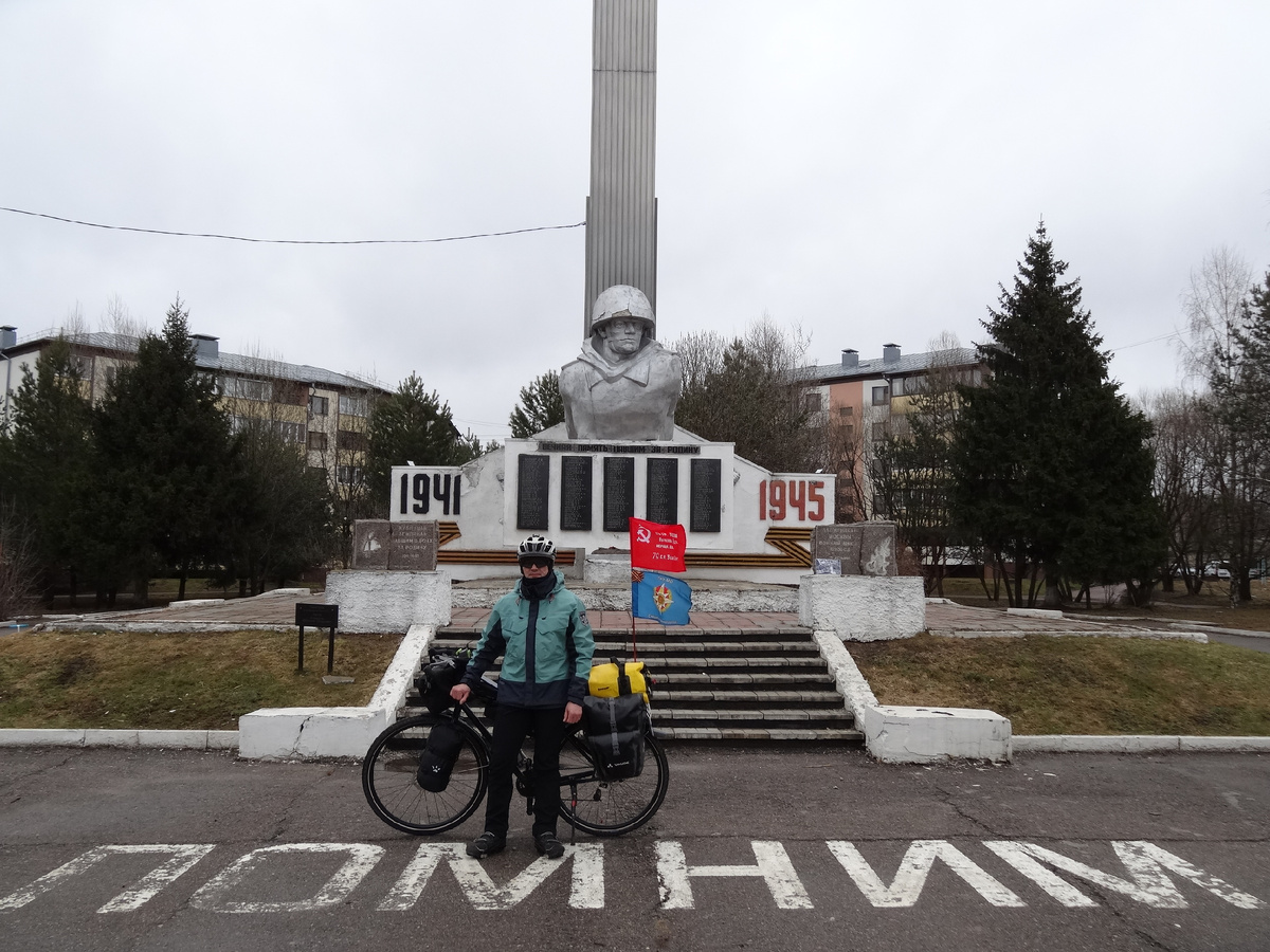 Старт от памятника Героям ВОВ в Кубинке