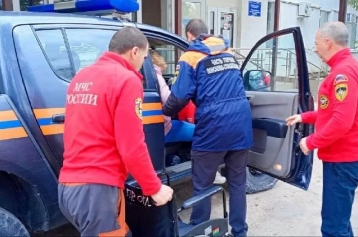    В горах Крыма спасли женщину с травмой ноги