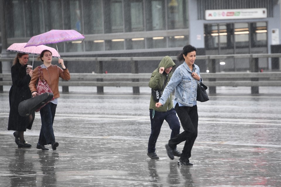    Весна разгуляется до аномальных +17 градусов. Но и зальет столицу дождями Иван МАКЕЕВ