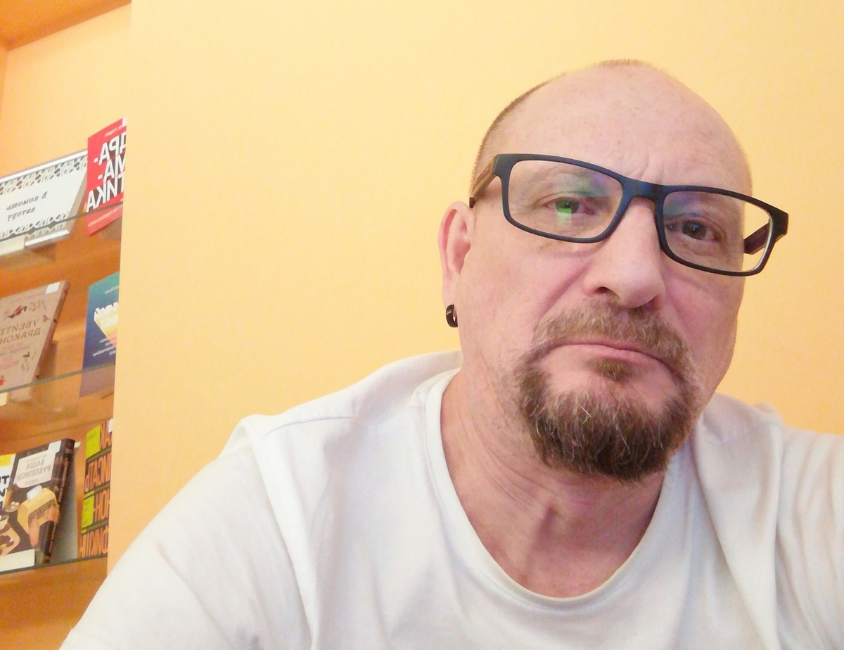 Андрей Жданов. Стихи. Фото из архива станицы ВК Андрея Жданова. 