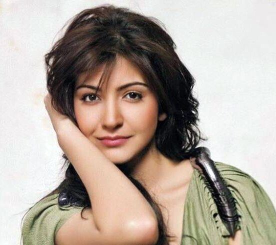 Найдено в Яндекс Картинках по запросу «аннушка шарма» https://i.pinimg.com/736x/02/94/28/0294284e820e83c75cb5b9c4974283d4.jpg