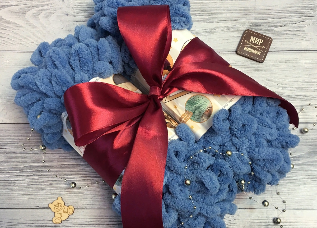    Новогодние подарки из пряжи, которые согреют душу