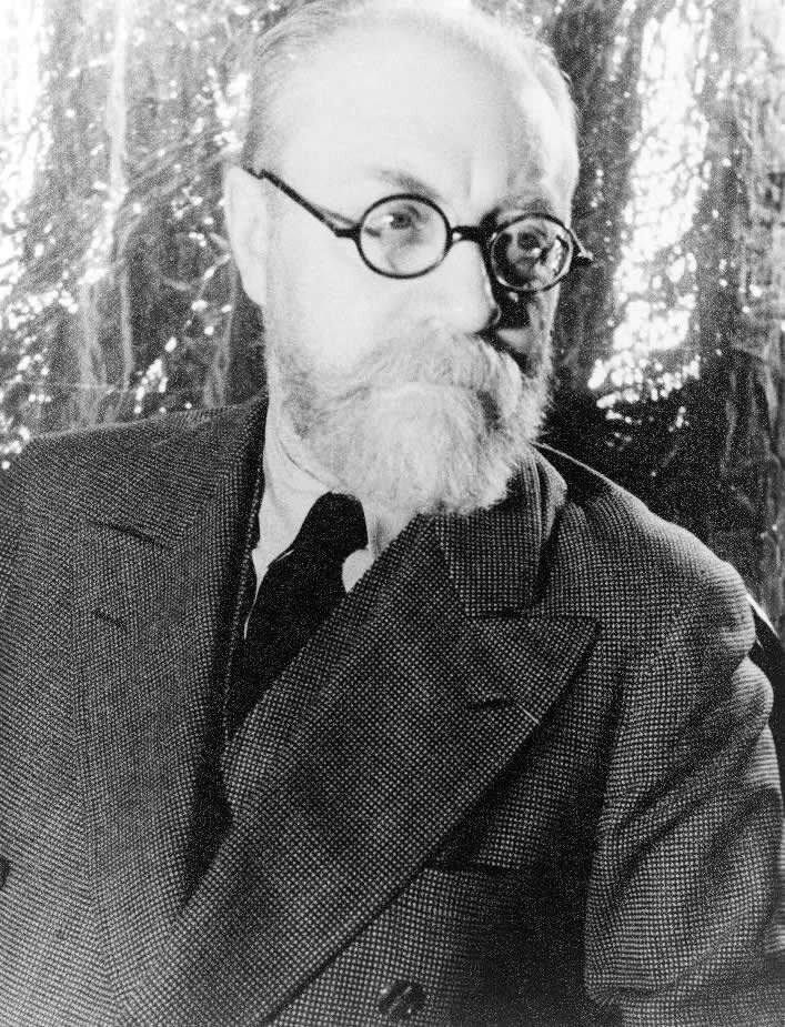 Анри́ Эми́ль Бенуа́ Мати́сс  (фр. Henri Émile Benoît Matisse; 31 декабря 1869, Ле-Като-Камбрези — 3 ноября 1954, Ницца) — французский живописец, рисовальщик, гравёр и скульптор, один из ключевых художников эпохи модернизма. Он известен своим стремлением передавать эмоции через форму и цвет. Вместе с Андре Дереном Матисс стал одним из основателей и главных представителей фовизма.