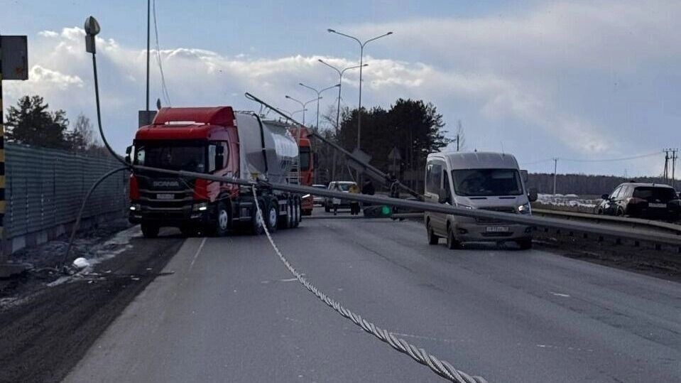     Источник: ЧС Тюмень