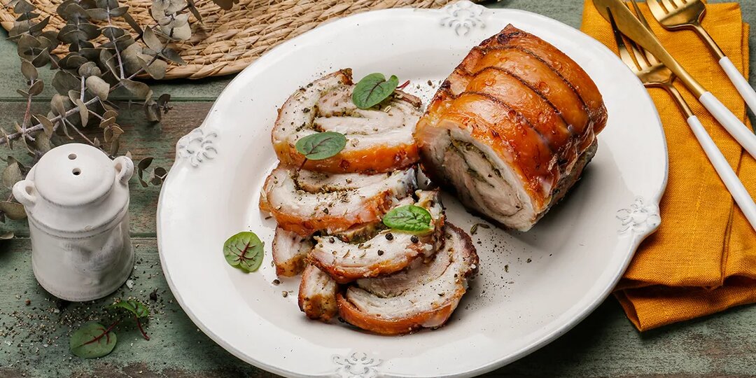 Рулет из свиной грудинки в духовке, пошаговый рецепт с фото на 709 ккал