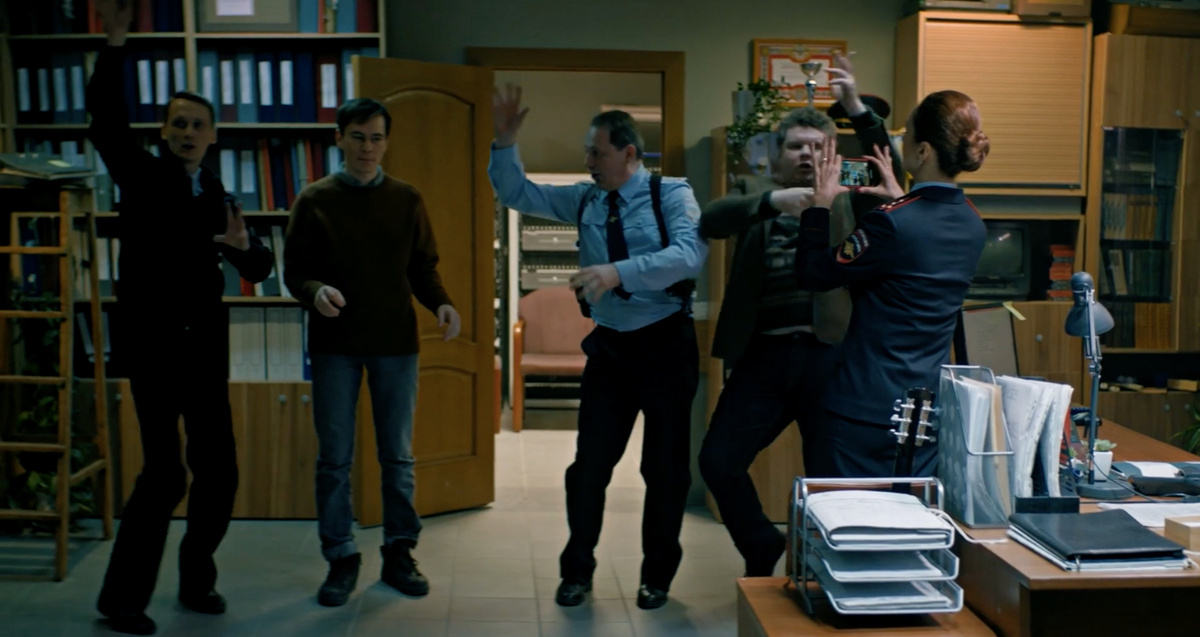 Кадр из фильма «Человек из Подольска» (2020)