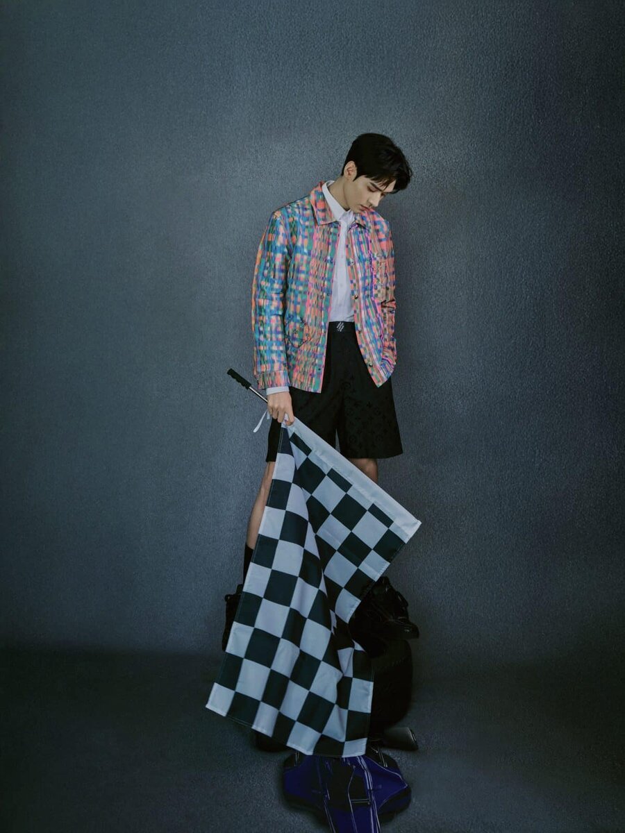     @龚俊工作室官微
📷    @龚俊工作室官微
