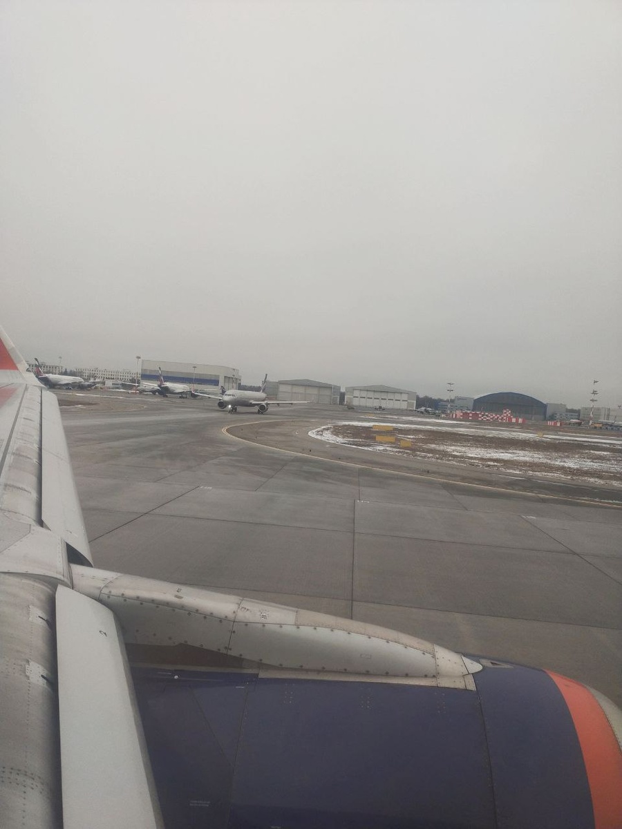 Неприветливая хмурая Москва.