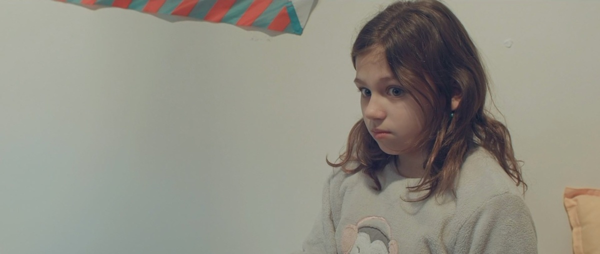 Сара (в исполнении Патриции Ольмедо) 