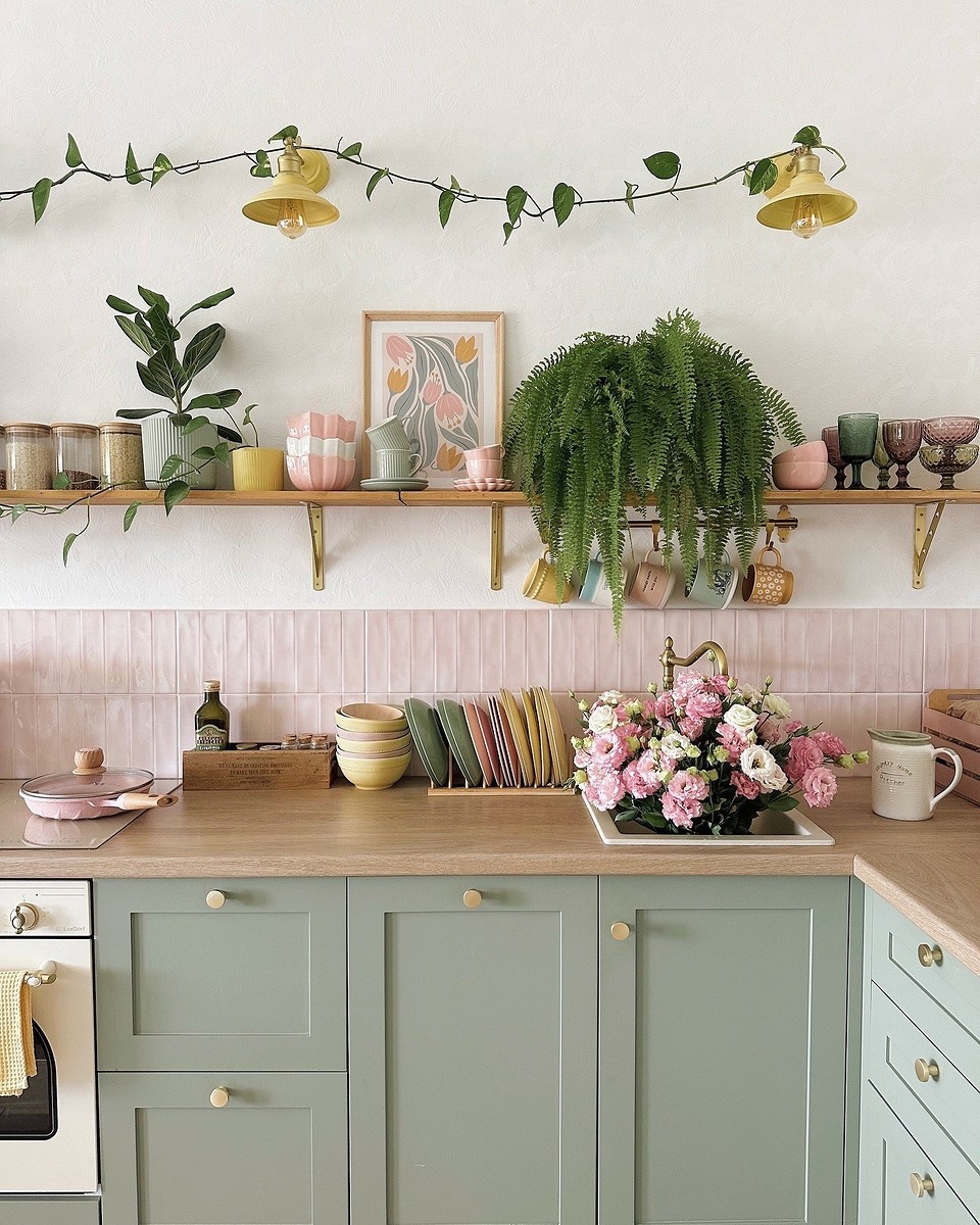    Соцсети блогера takinada