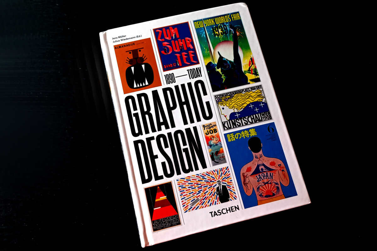 Книга «The History of Graphic Design. 1890 - today», издательство TASCHEN, 2022 год.
