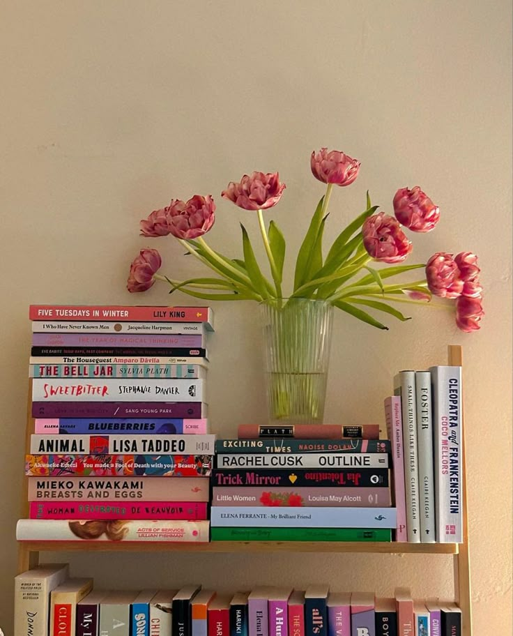 по ощущениям в таком книжном забвении я пребываю. выходить из него в реальность пока не хочется