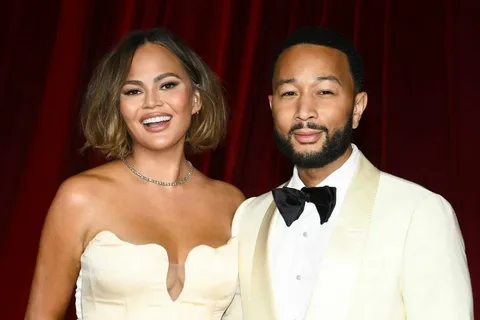 Джон Ледженд и Крисси Тейген