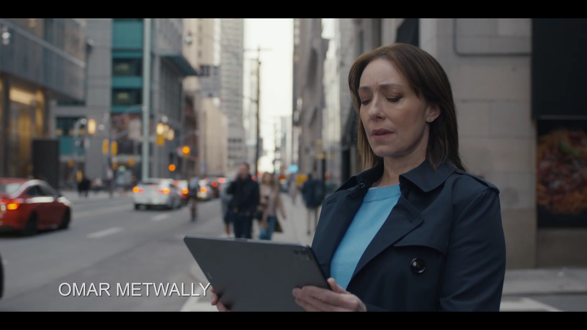 Кадр из сериала.